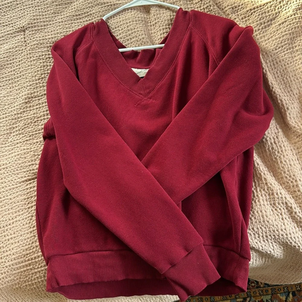 universal thread maroon sweater - Picture 1 of 2